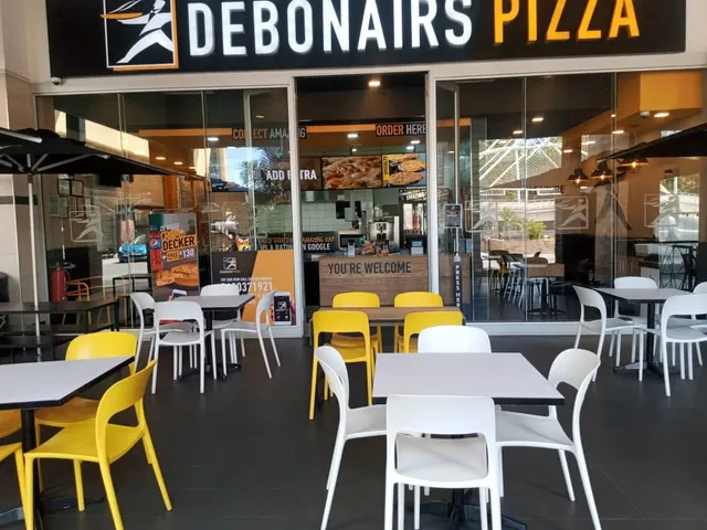 Debonairs Pizza