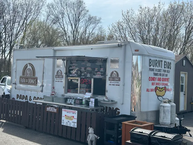 Papa & Ooma's BBQ and CATERING