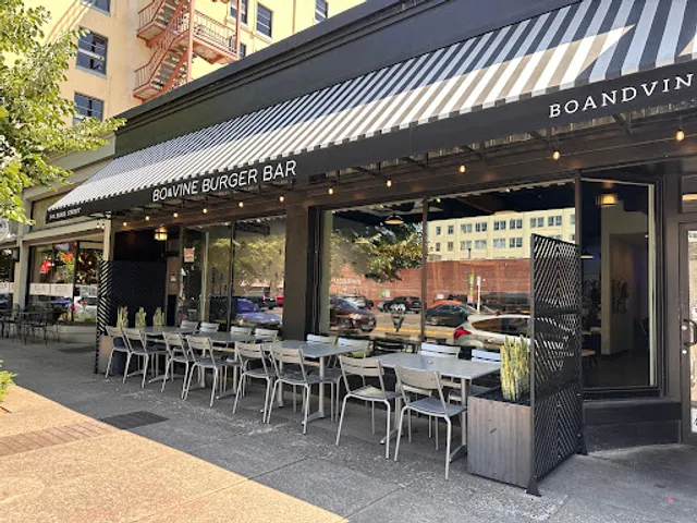 Bo & Vine Burger Eugene