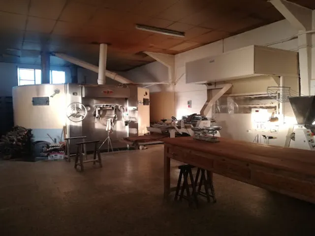 Panadería César Ascaso Garulo