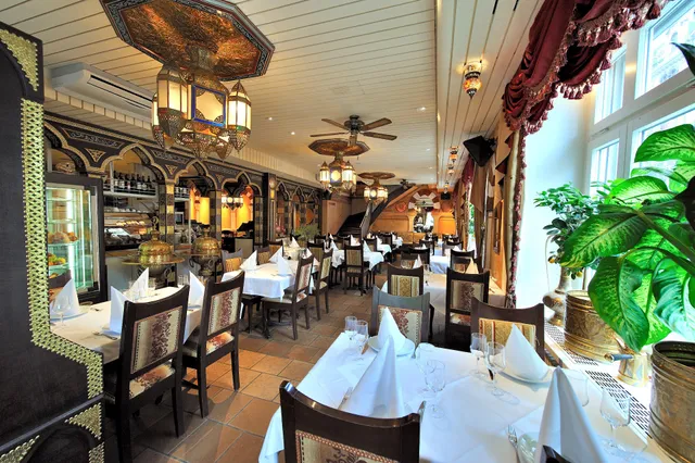 Restaurant Le Cèdre - Badenerstrasse