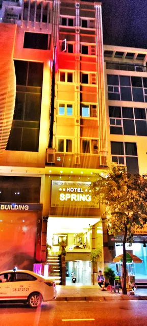 RedDoorz Spring Hotel Bach Dang