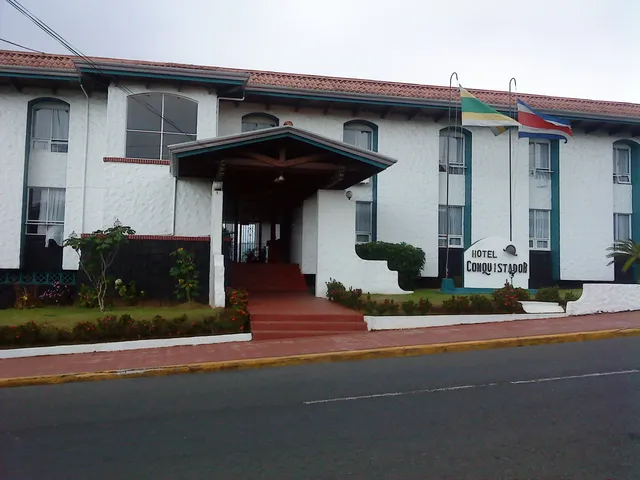 HOTEL CONQUISTADOR