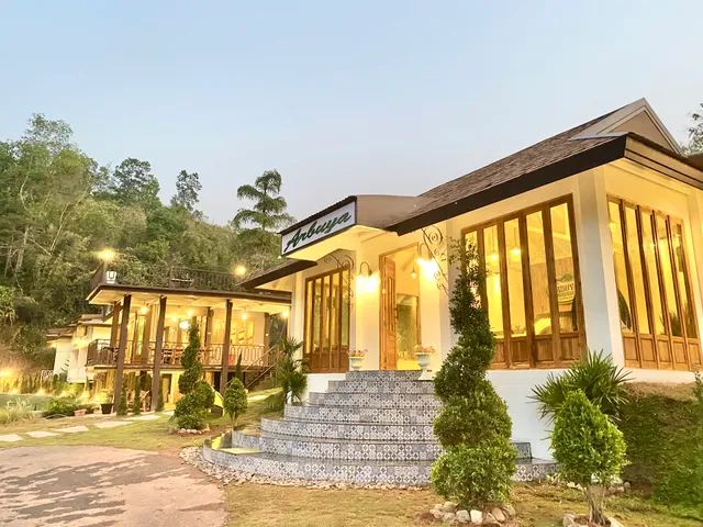 Arbuya River Hill อาบูญ่า ริเวอร์ ฮิลล์