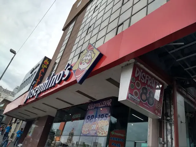 Josephino's Pizza - Macroplaza