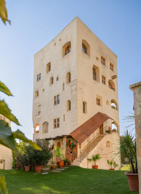 TOWER OF CASTLE Schedling APARTMENTS