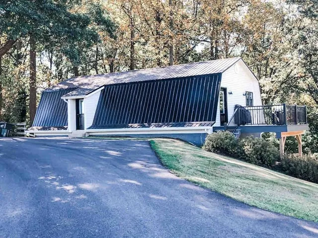 The Barn at Sharp Run