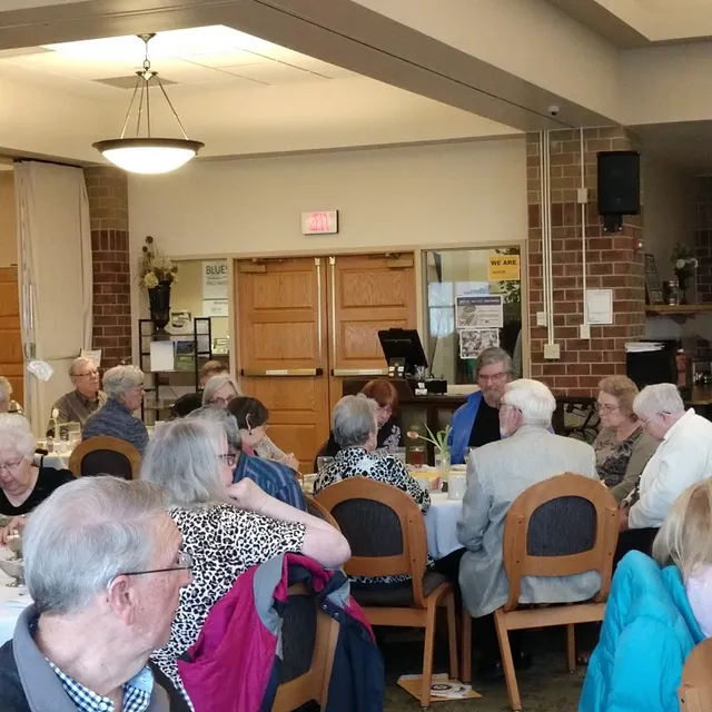 Water's Edge Restaurant & Catering