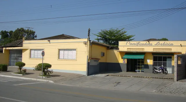 Panificadora e Mercearia Letícia