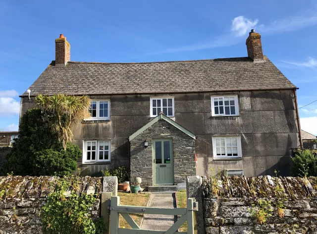 Lellizzick Farm Bed & Breakfast