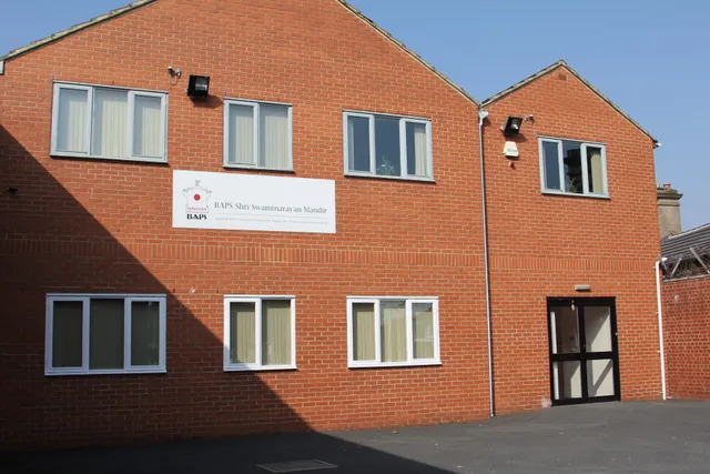 BAPS Shri Swaminarayan Mandir, Leeds