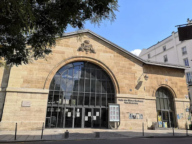 Halle des Blancs Manteaux