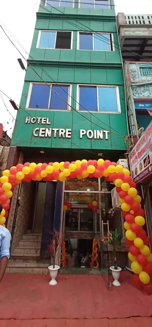 OYO 29606 Hotel Centre Point