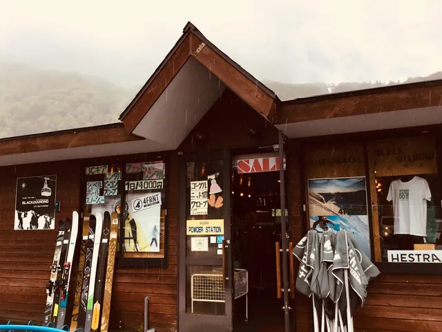 かぐらパウダーステーション 冬季営業