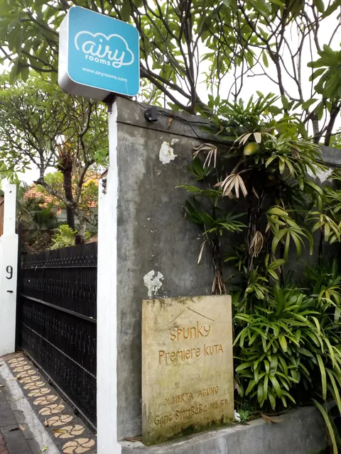 Airy Seminyak Kerobokan Merta Agung Gang Boom Baba 5B Bali