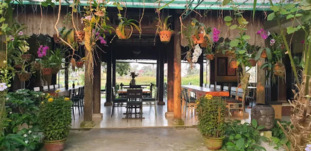 Tuấn - Organic Herb Garden Family