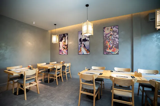 NIJI Japanese Restaurant (虹) - Nhà Hàng Nhật Bản NIJI