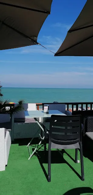 Kocònero Bar~ Beach ~ Restaurant