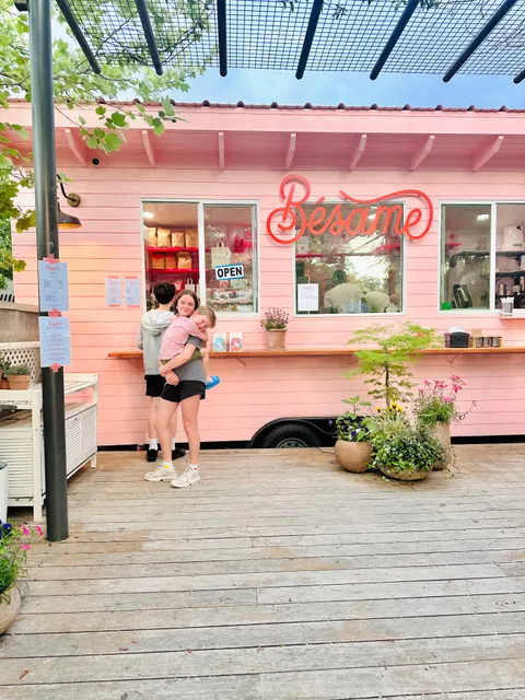 Bésame Ice Cream + Coffee at Littlefield’s