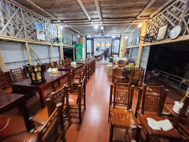 Nhà Hàng Đức Dẫn