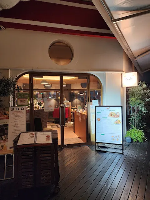 アマルフィ ホワイトガーデン