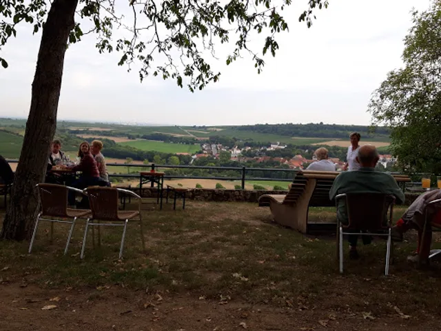 Weinrast mit Weitblick