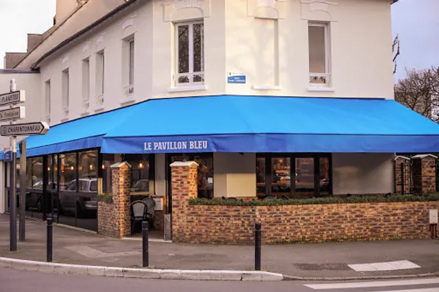 Le Pavillon Bleu