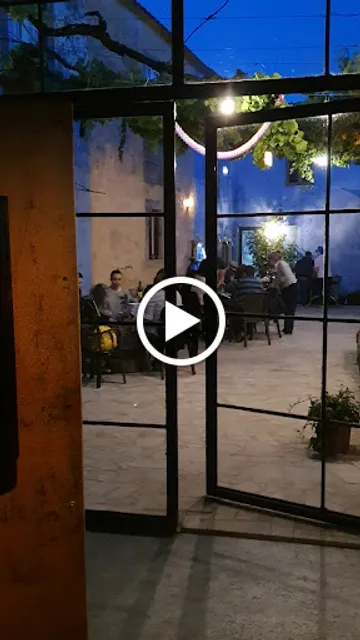 AltaVista :: Living Room