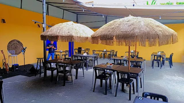 Refinaria Burguer e Petiscos