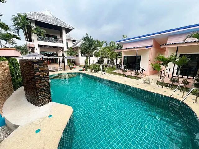 Ao Thai Bang sare Resort