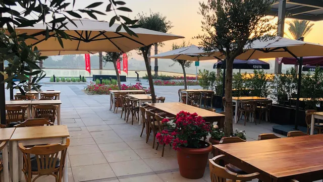 Mama'esh The Meadows Village ممائيش ميدوز