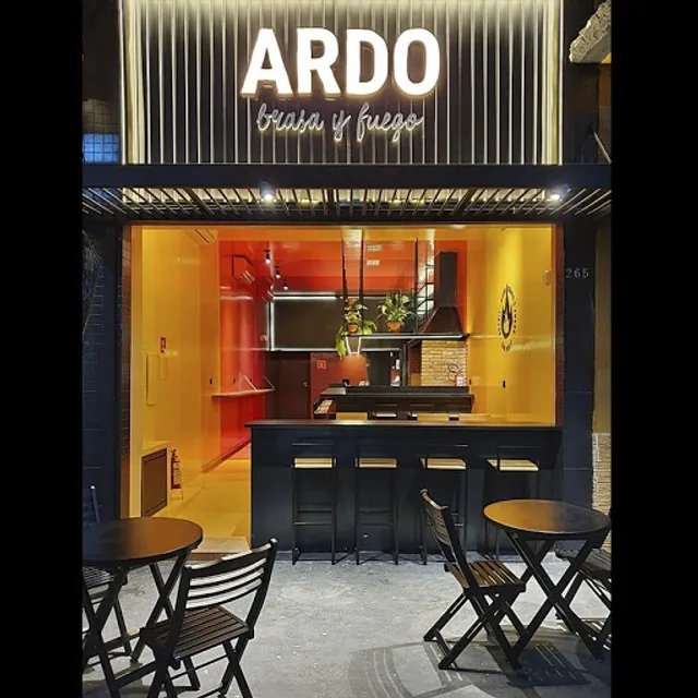 ARDO - Brasa y Fuego