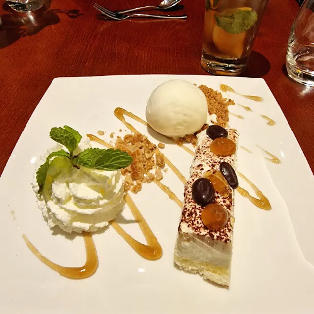 Restaurant @ Trivium