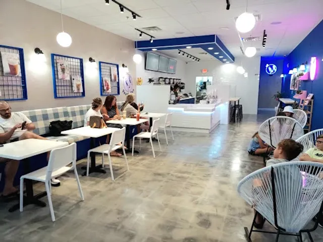 Pearl's Tea - Flowery Branch