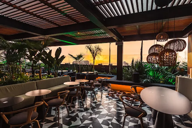 Ambra Rooftop Bar