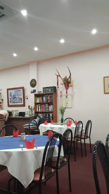 Golden Chopsticks Chinese Restaurant