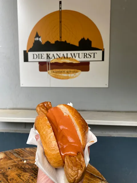 Die Kanalwurst