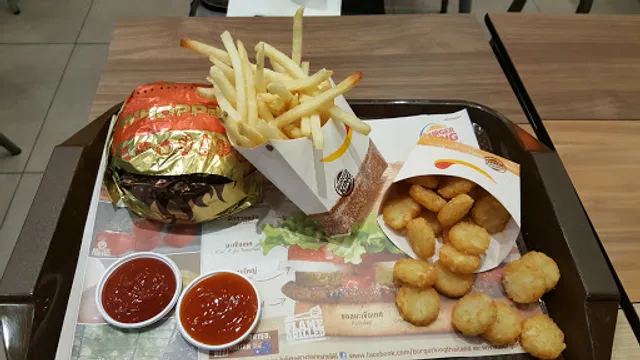 Burger King - Caltex Gas Station Prachanukul (Drive thru)