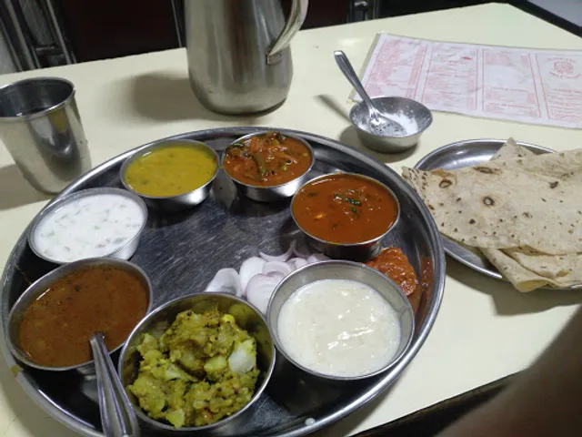 ANAND BHUVAN Pure Veg