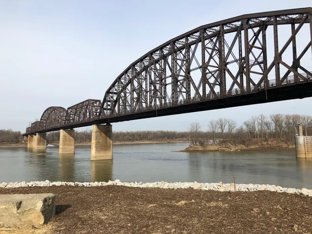 Kentucky & Indiana Terminal Bridge ("K&I Bridge")