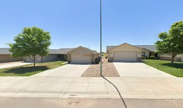 Filipino Food Flavors (Eggrollin' Food Truck)