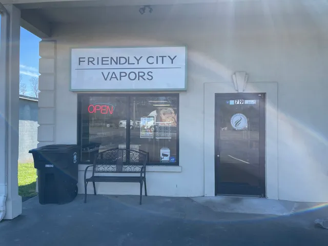Friendly City Vapors