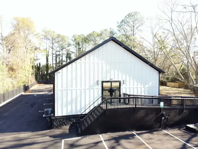 Fleur De Lees Event Space - Event Space Decatur GA