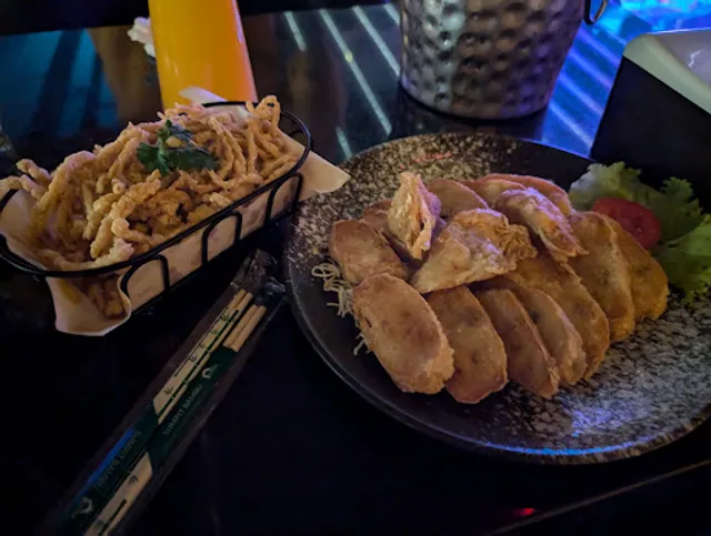 BIGBROS Dine & Drink