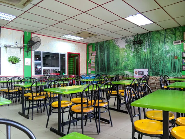 Restoran Leeyas Corner