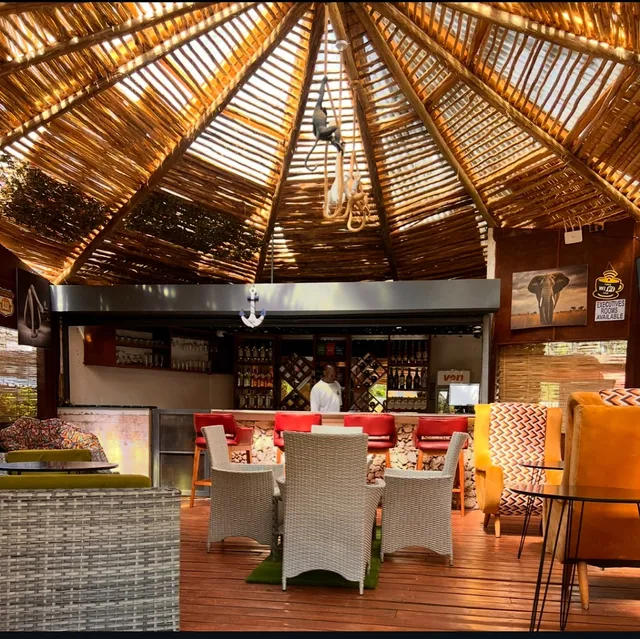 Whispering Palms Gardens