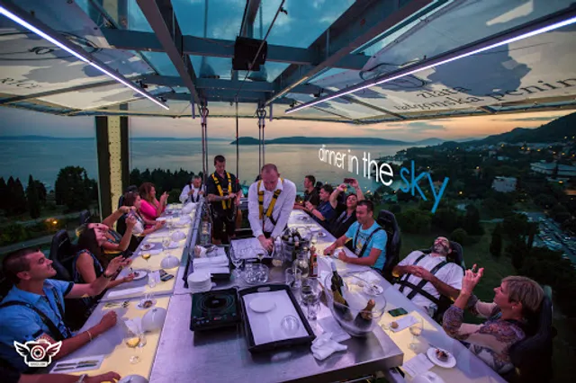 Dinner in the Sky