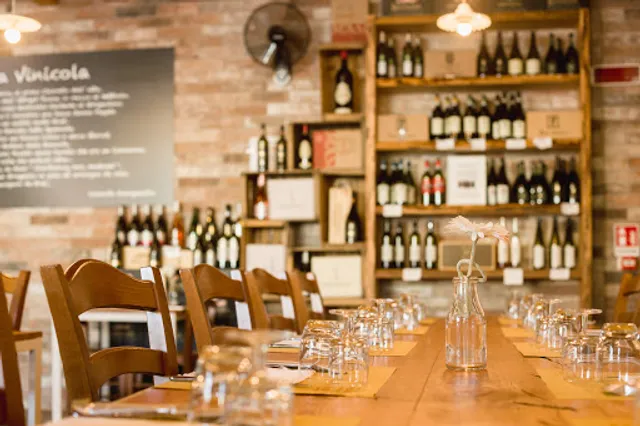 Avanguardia Trattoria/Hotel