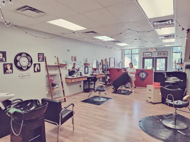 Maximum Hair Designs