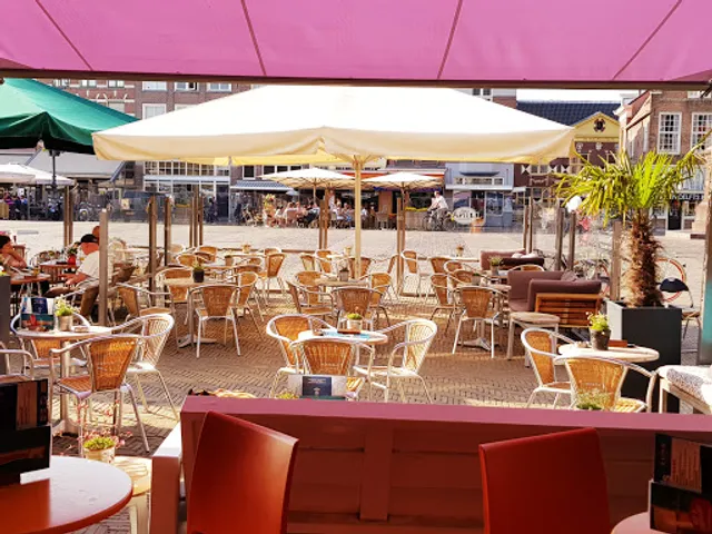 Café-Cocktailbar Luna